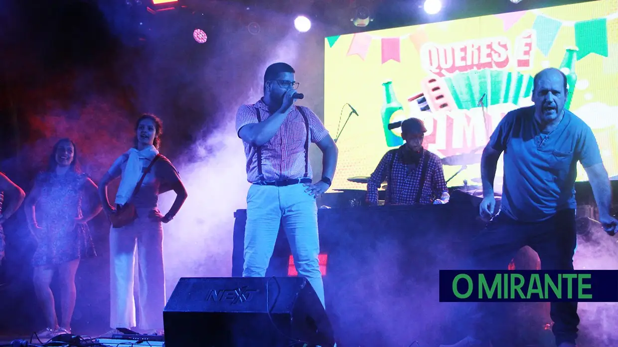 Granja vive fim-de-semana de festa com casa cheia