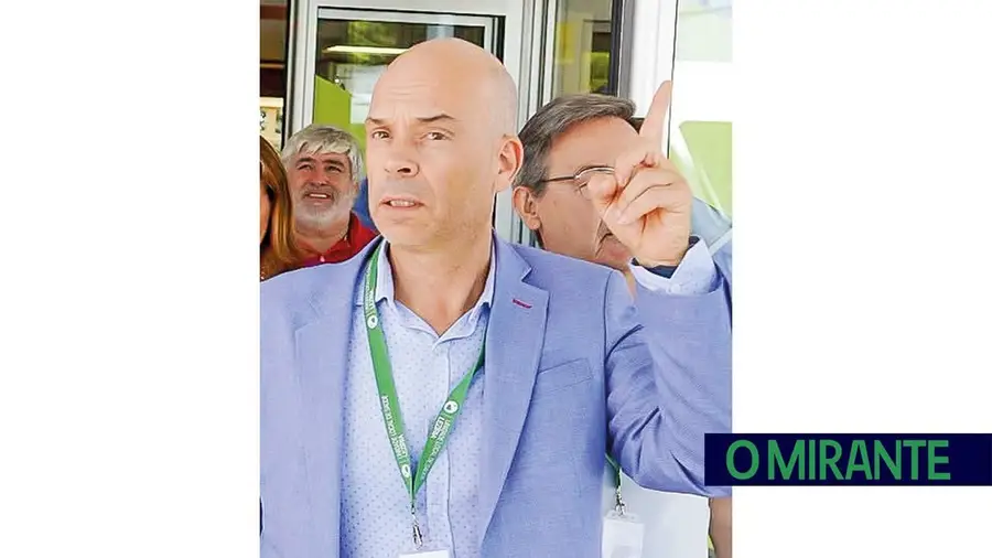 Pedro Marques acusado de governar com arrogância sector da saúde em Santarém