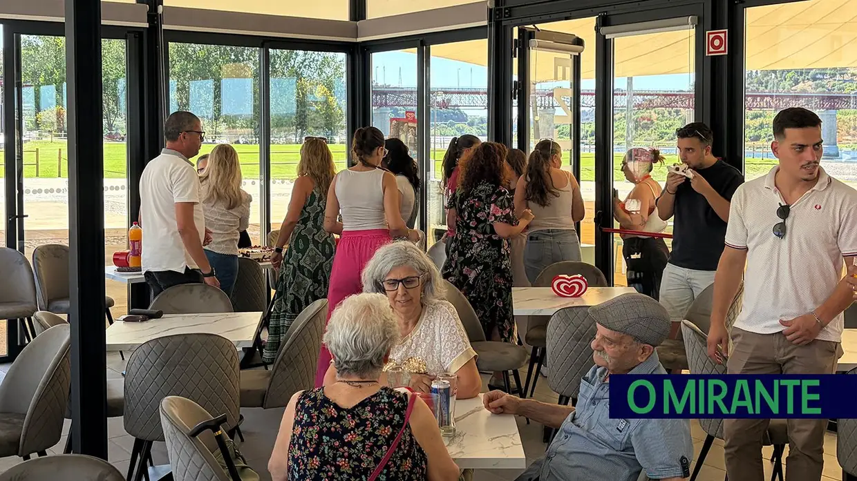 Café/restaurante Sasha reabriu em Abrantes