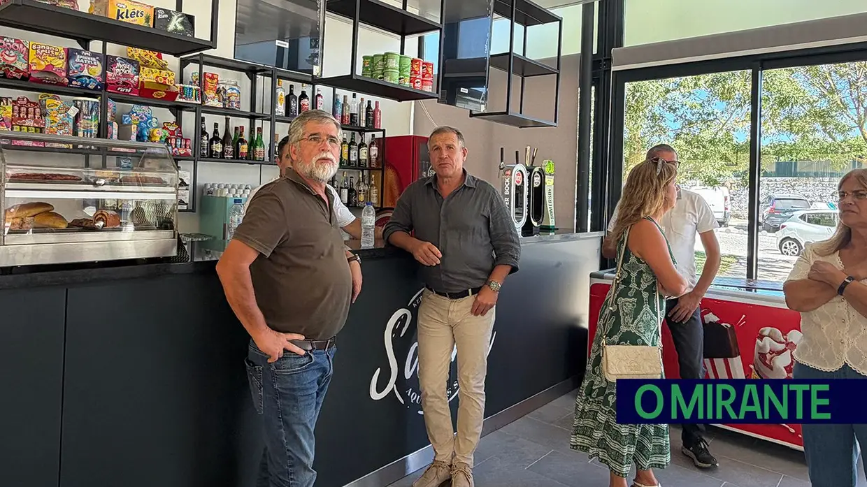 Café/restaurante Sasha reabriu em Abrantes