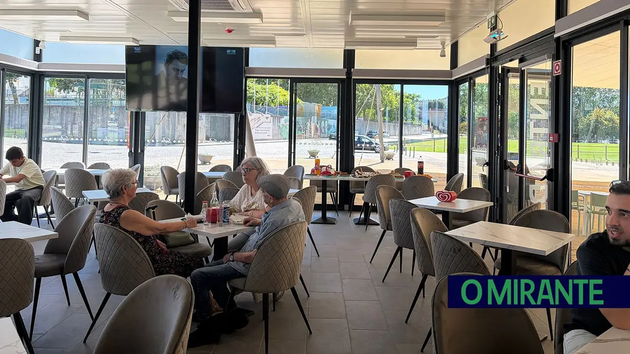 Café/restaurante Sasha reabriu em Abrantes