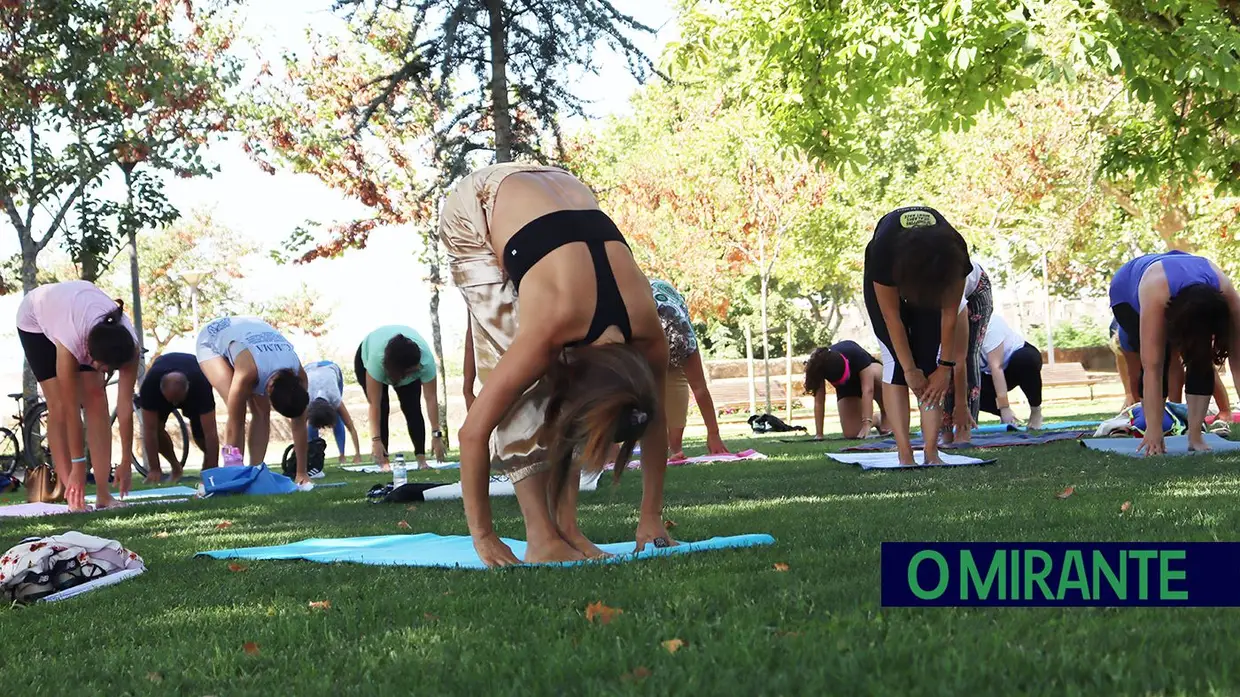 Yoga nos Jardins das Portas do Sol desafia Santarém a abrandar