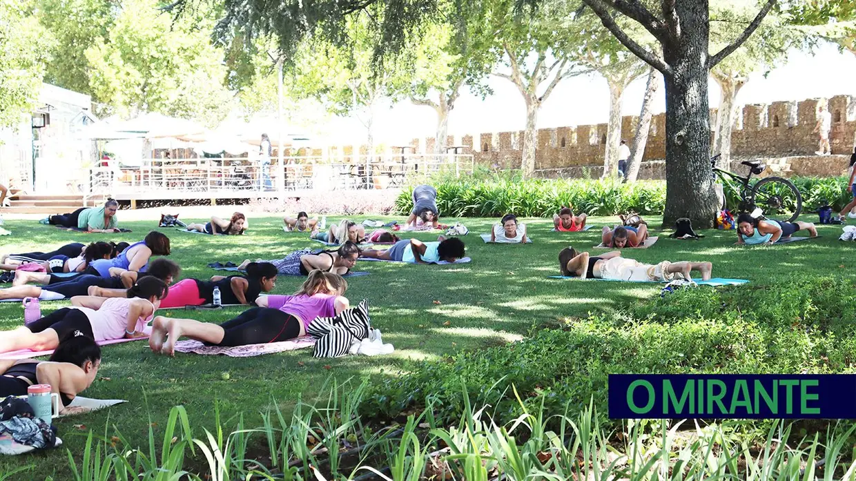 Yoga nos Jardins das Portas do Sol desafia Santarém a abrandar