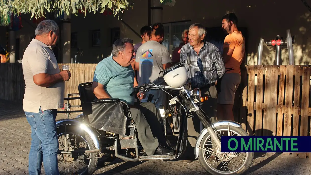 Festas dos Liteiros juntam diferentes gerações para dar vida à aldeia