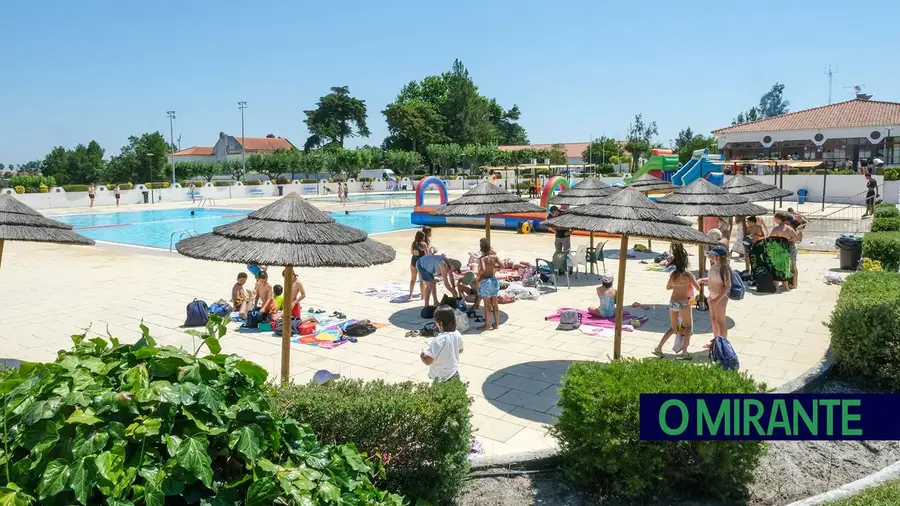 Cartaxo celebra Dia Internacional da Juventude com actividades nas piscinas municipais