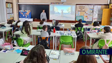 Empresa falha prazos e obriga câmara a lançar novo concurso para obras na EB1 de Aveiras de Cima
