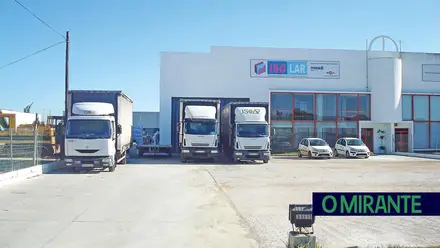 Isolar presta aconselhamento profissional nas opções de isolamento de casas e edifícios