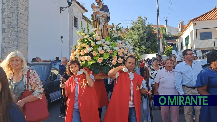 Vialonga voltou a cumprir a tradição com procissão em honra de Nossa Senhora da Assunção