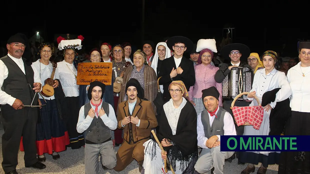 Ribeira de Santarém juntou grupos de folclore de norte a sul do país