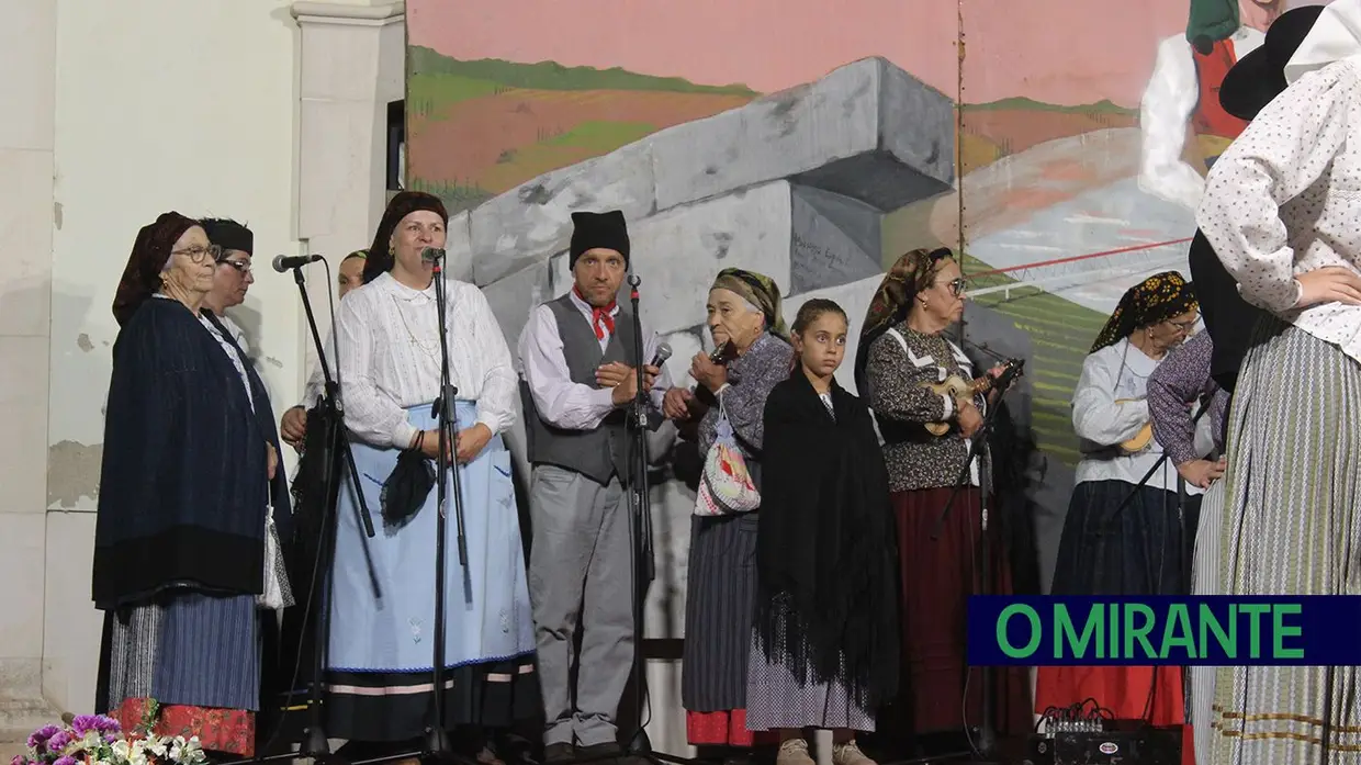 Ribeira de Santarém juntou grupos de folclore de norte a sul do país