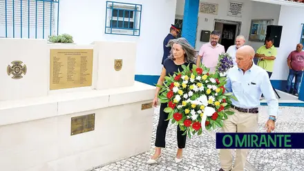 Homenagem aos antigos combatentes em Arruda dos Pisões