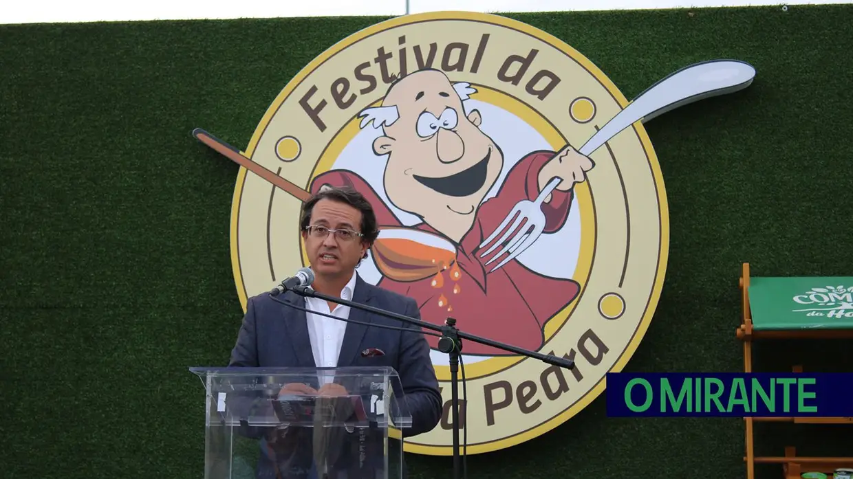 Festival da Sopa da Pedra em Almeirim já arrancou no Parque das Tílias