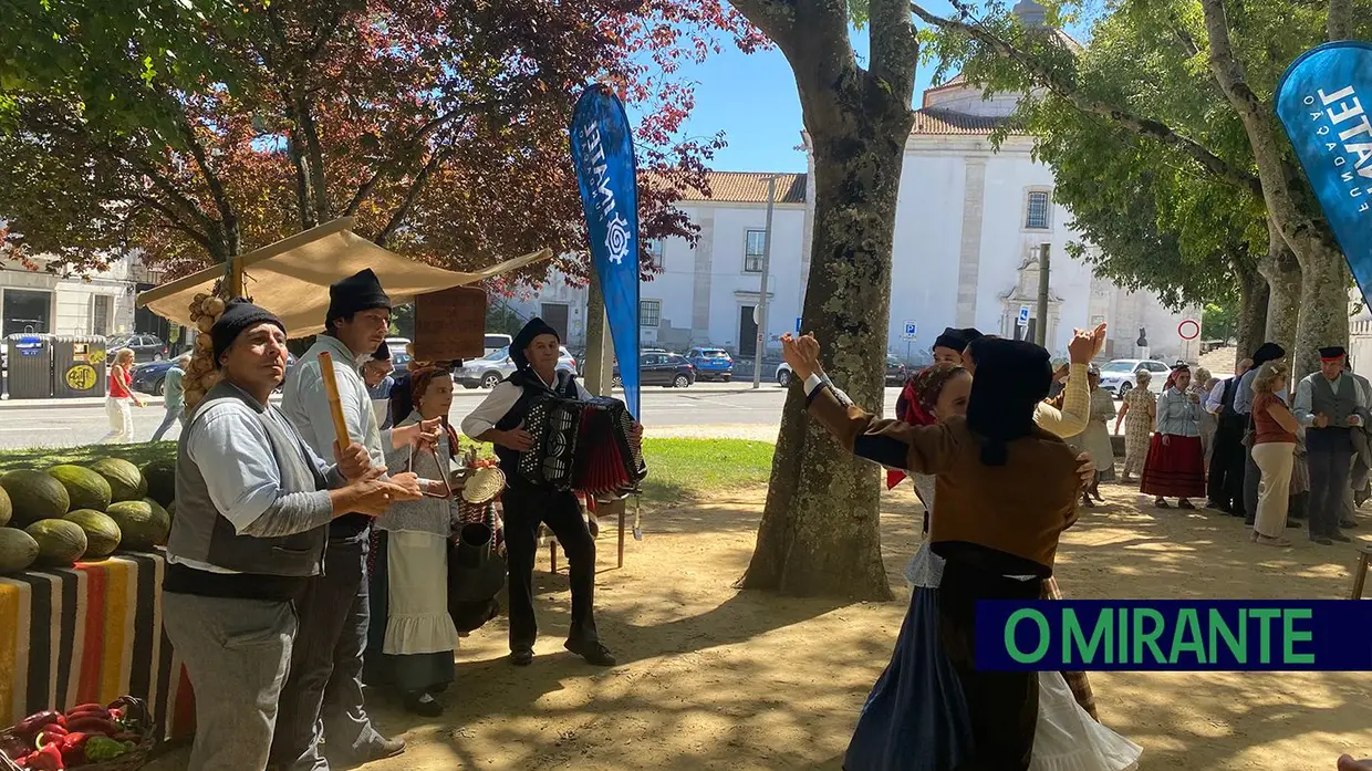 Tradições ribatejanas animaram o Jardim da República em Santarém