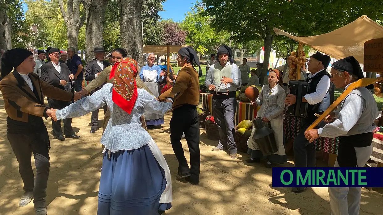 Tradições ribatejanas animaram o Jardim da República em Santarém