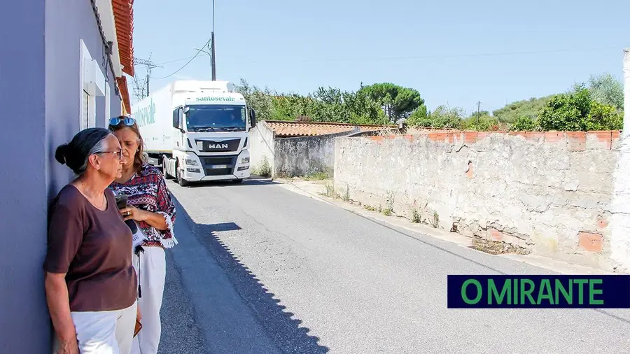 População e oposição exigem variante à Passinha fora das localidades