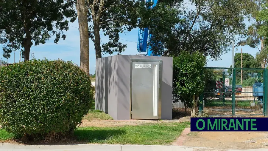 Zonas ribeirinhas de Benavente e Samora Correia recebem novas casas de banho públicas
