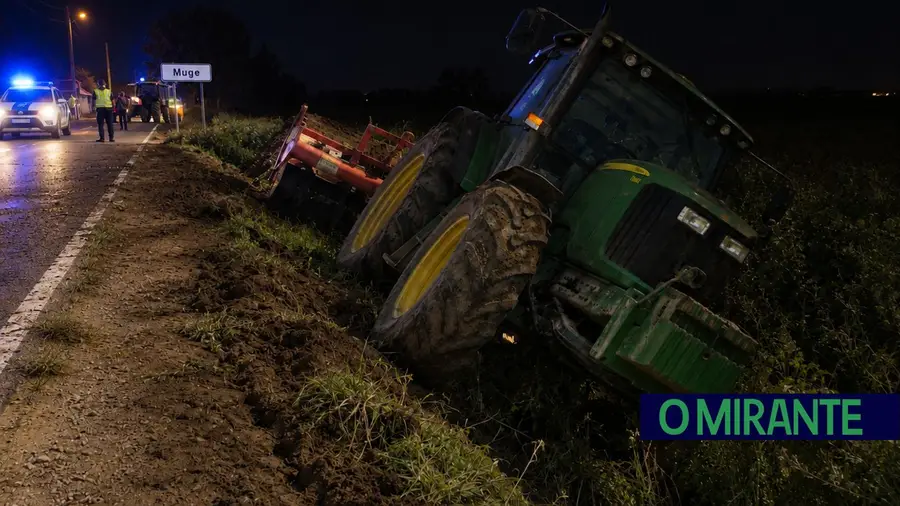 Fica gravemente ferido após despiste de tractor em Muge