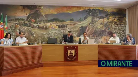 Auditoria de 44 mil euros vai passar serviços da Câmara de Torres Novas a pente fino