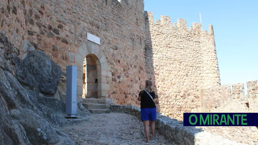 Castelo de Almourol volta à Idade Média com assalto nocturno à fortaleza