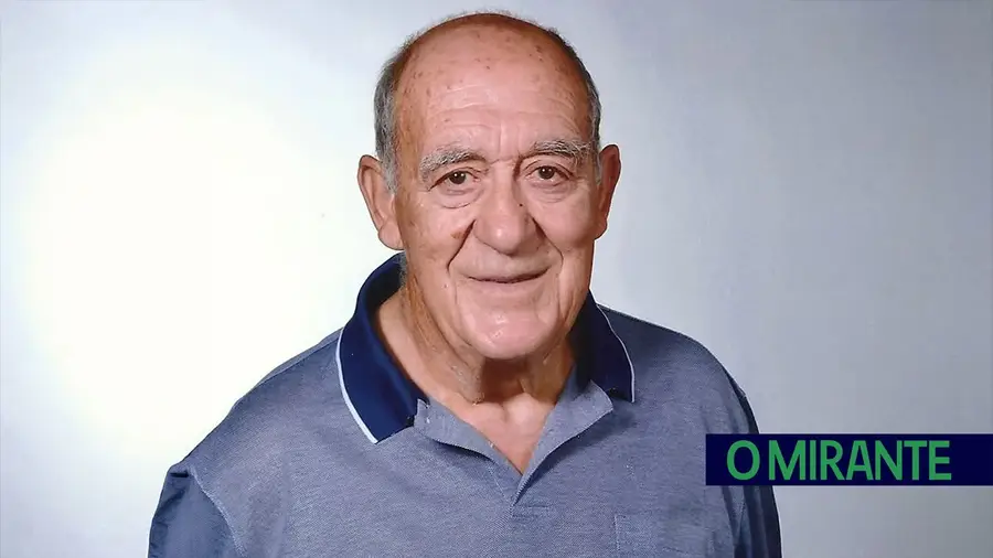 Morreu Artur Galinha, figura marcante da vida militar e comercial de Almeirim