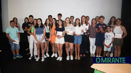 Constância trava quebra de alunos e ganha 42 num só ano