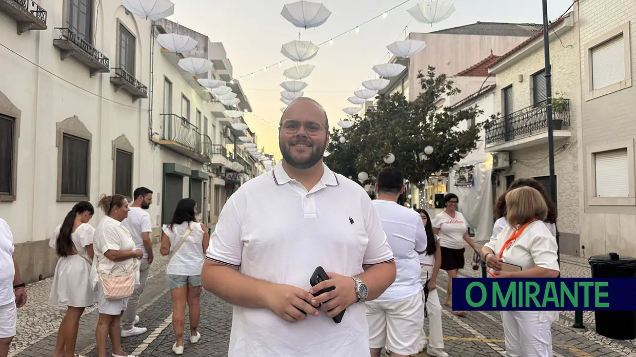 Festa da Noite Branca em Almeirim marca o final do verão