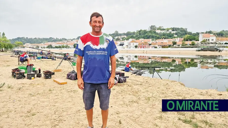 Pedro Vilelas dedicou-se à pesca e meio século depois a paixão continua
