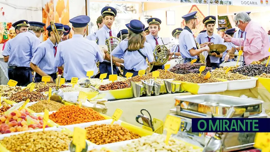 Figo preto em destaque na Feira Nacional dos Frutos Secos em Torres Novas