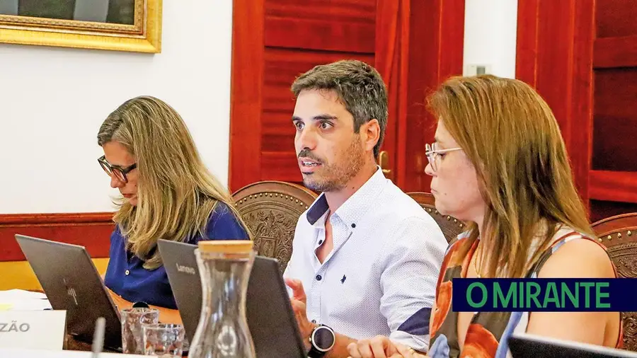 Câmara de Alcanena rejeita aumento de apoio a estudantes