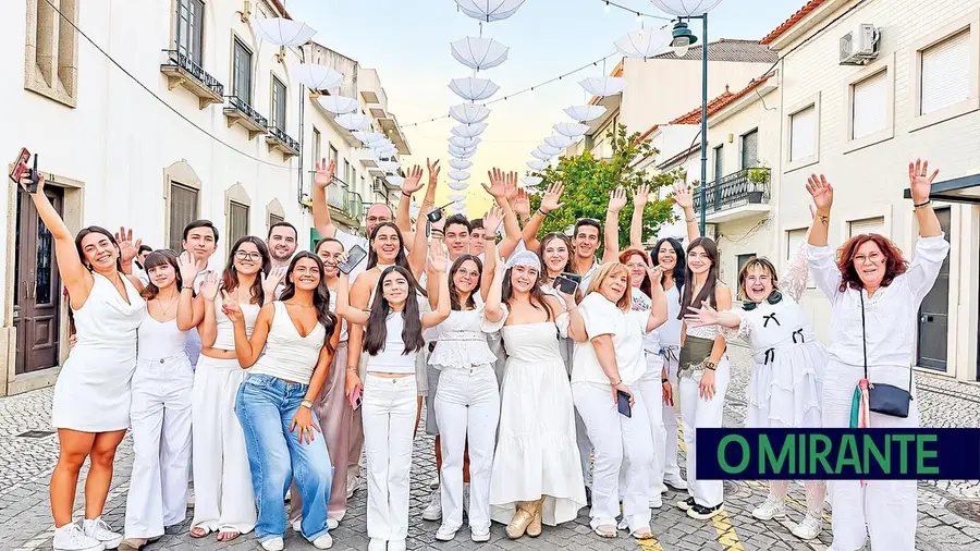 Movimento Palco leva juventude, cultura e animação às ruas de Almeirim