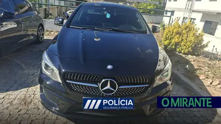 PSP de Tomar recupera Mercedes roubado no Minho e apreende 8700€ em dinheiro