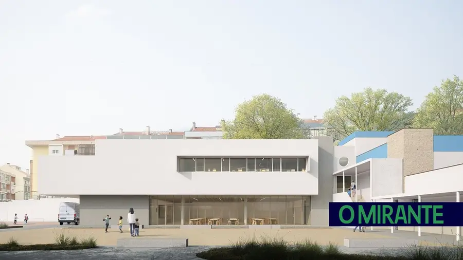 Projecto mostra como ficará a EB1 Professor Romeu Gil no Forte da Casa. FOTO CMVFX