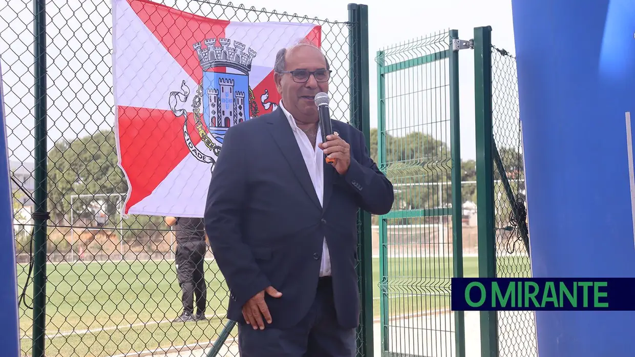 Santarém reforça instalações desportivas com novo campo na Escola Agrária