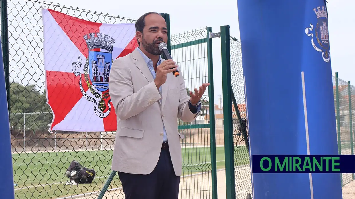 Santarém reforça instalações desportivas com novo campo na Escola Agrária