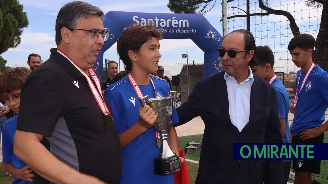 Santarém reforça instalações desportivas com novo campo na Escola Agrária