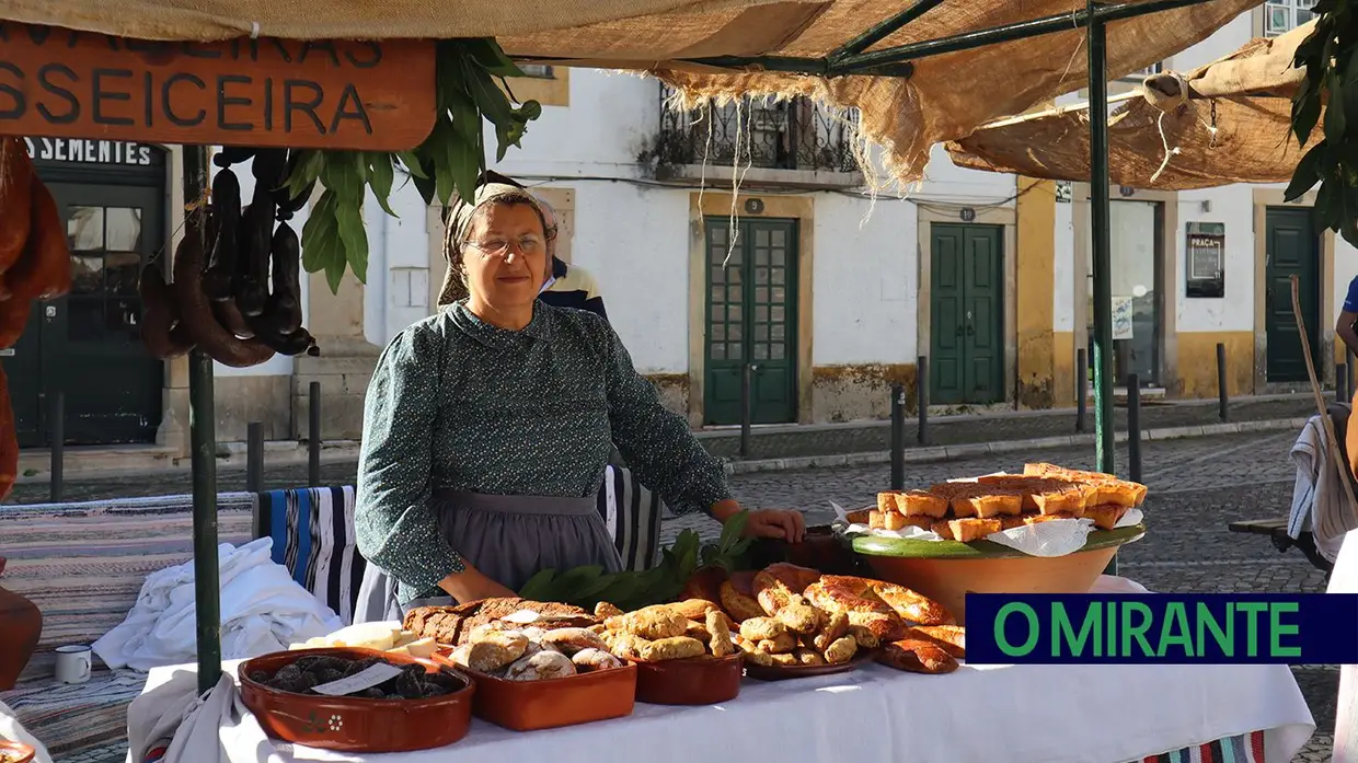 Tomar recriou “Mercado de 1900” na Praça da República