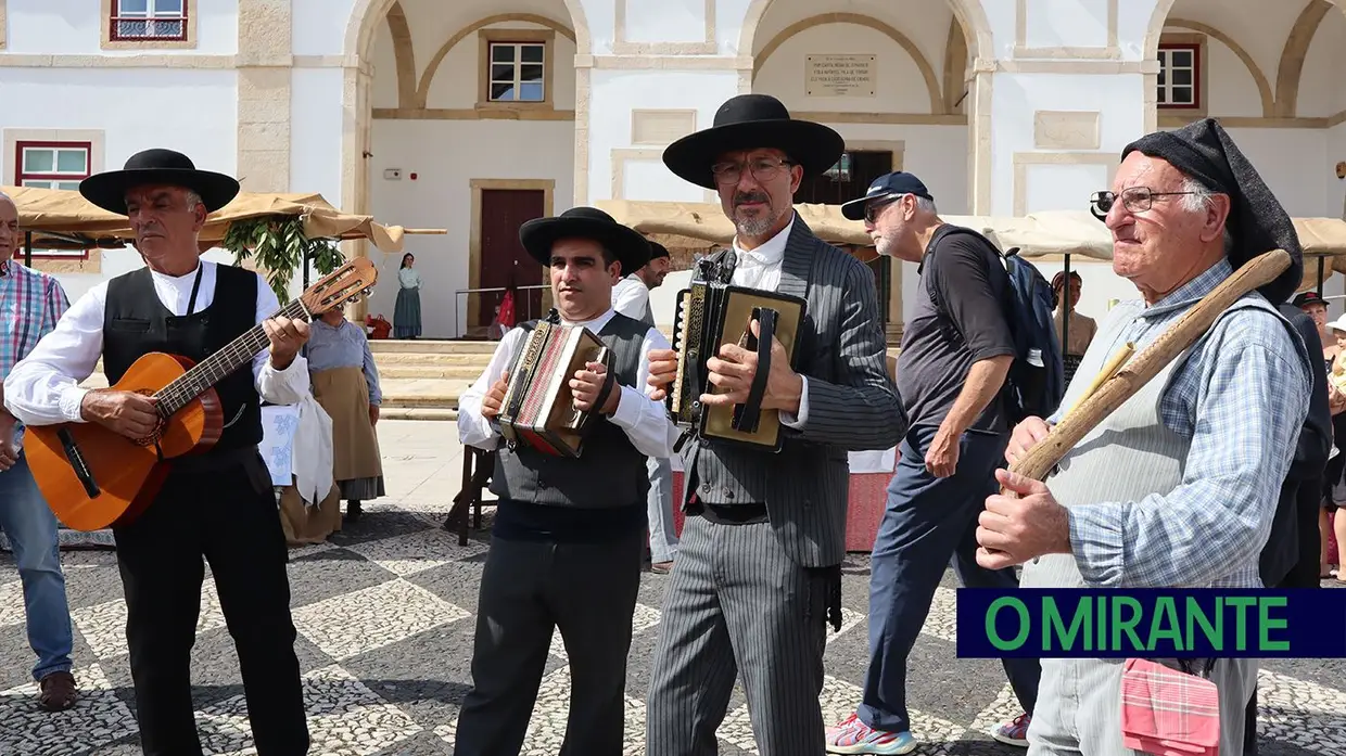 Tomar recriou “Mercado de 1900” na Praça da República
