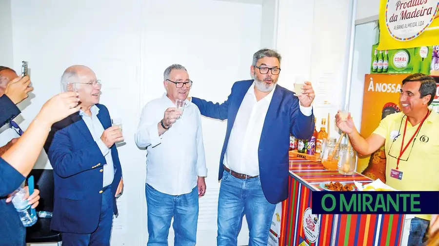 Brindar com coisas sérias