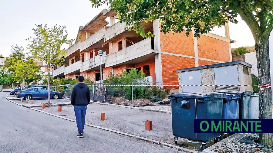 Moradores da Quinta dos Anjos criticam obras