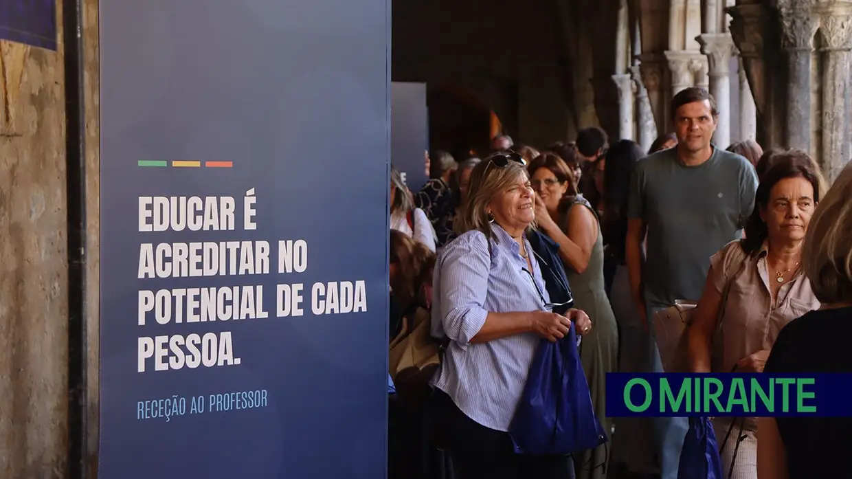 Recepção ao professor em Santarém juntou meio milhar de docentes