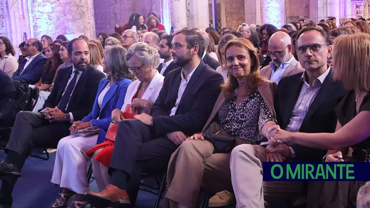Recepção ao professor em Santarém juntou meio milhar de docentes