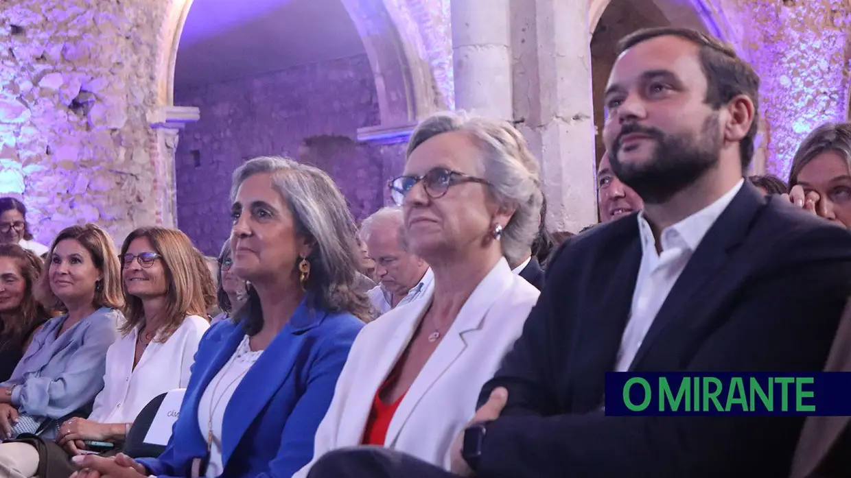 Recepção ao professor em Santarém juntou meio milhar de docentes