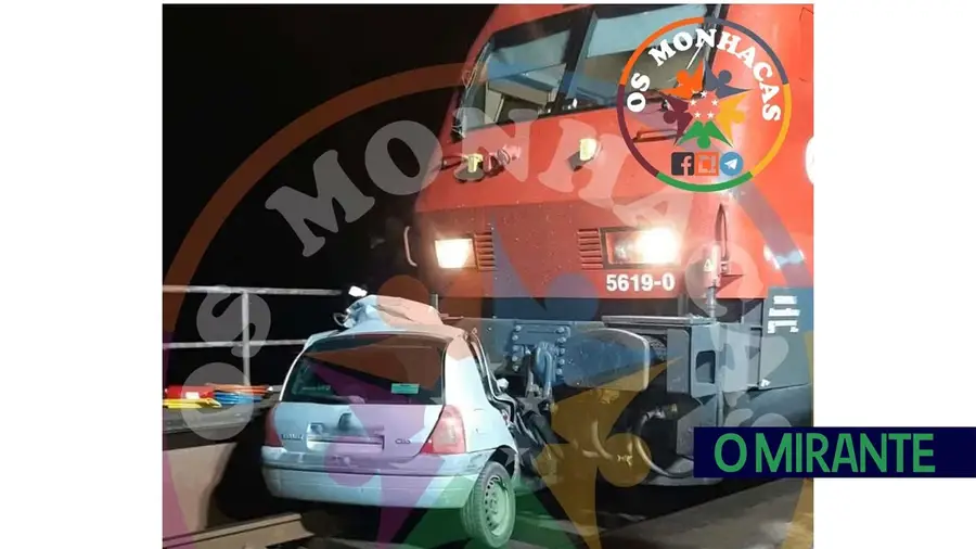 A violência da colisão do acidente ferroviário que matou condutor na Praia do Ribatejo