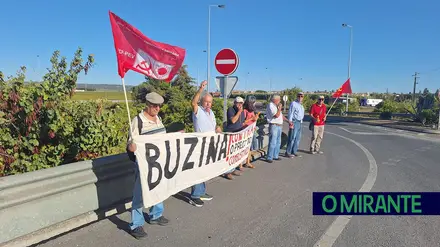 Buzinão da CDU contestou aumento dos combustíveis em Alenquer