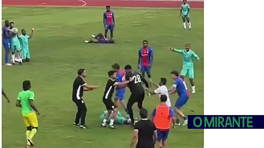FC Alverca rescinde contrato com guarda-redes após agressão a adversário