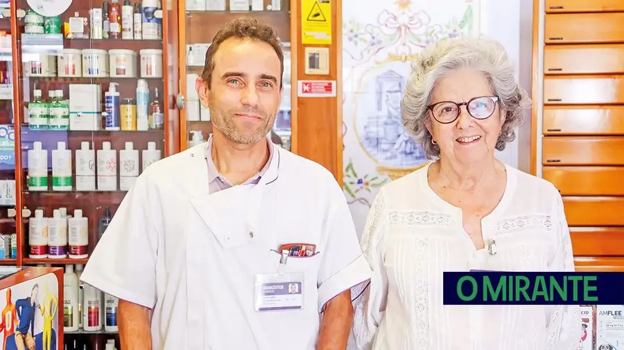 Quando falta o médico é à porta da farmácia que se vai bater