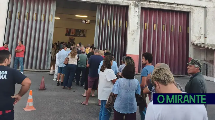 Nuno Conrado reeleito presidente da Associação dos Bombeiros da Merceana