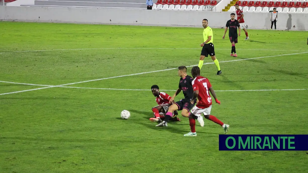 União de Santarém esteve a um passo de causar surpresa na Taça de Portugal