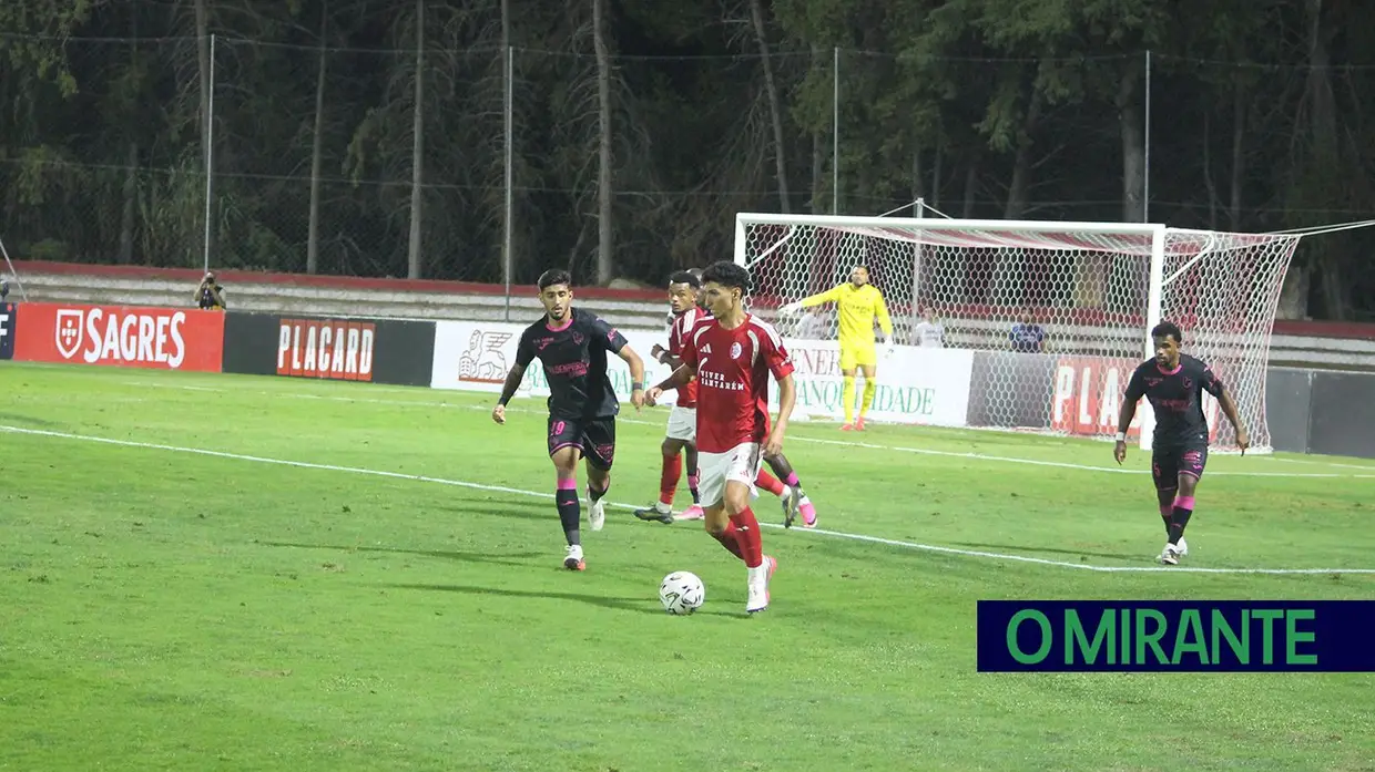 União de Santarém esteve a um passo de causar surpresa na Taça de Portugal