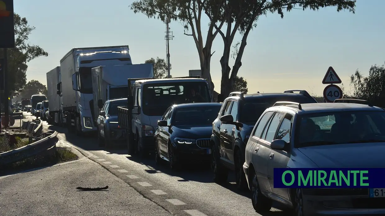 Obras na Ponte de VFX transformam Recta do Cabo num pesadelo para automobilistas